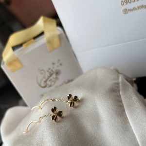 گوشواره کرلی طرح گل